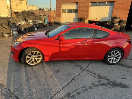 2013 Hyundai Genesis Coupe 2.0T