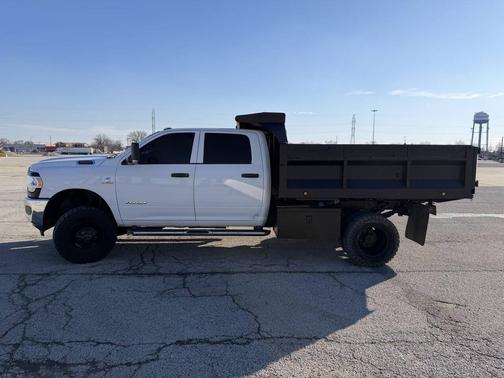 2021 RAM 3500 Tradesman 4x4 4dr Crew Cab 8 ft. LB DRW Pickup