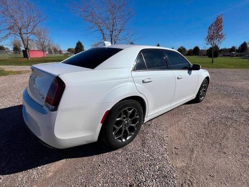 2015 Chrysler 300 S
