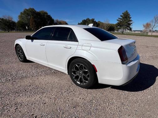 2015 Chrysler 300 S