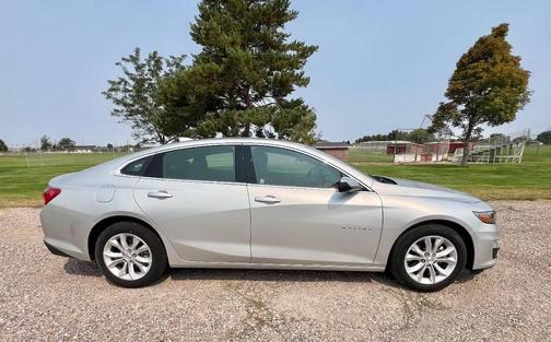 2022 Chevrolet Malibu FWD LT