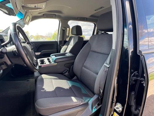 Black 2018 Chevrolet Silverado 1500 1LT