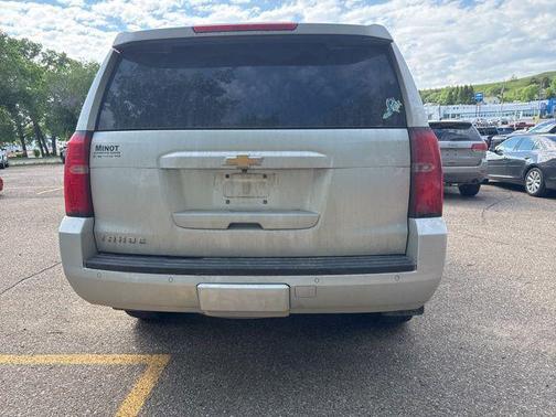 Silver Ice Metallic 2018 Chevrolet Tahoe LT