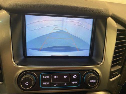 Silver Ice Metallic 2018 Chevrolet Tahoe LT