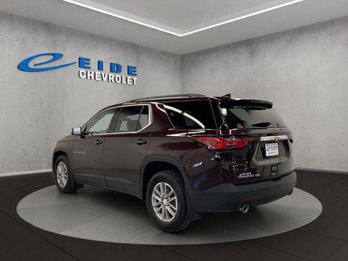 Black Cherry Metallic 2023 Chevrolet Traverse LT Cloth