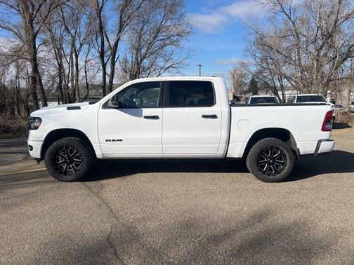 Bright White Clearcoat 2023 RAM 1500 Big Horn/Lone Star