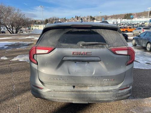 2023 GMC Terrain AT4
