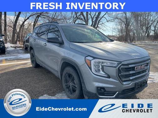 2023 GMC Terrain AT4