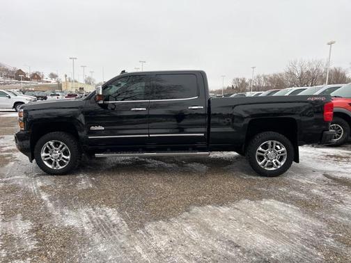 2016 Chevrolet Silverado 2500 High Country