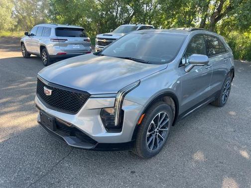 2024 Cadillac XT4 Sport