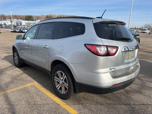 Silver Ice Metallic 2016 Chevrolet Traverse 1LT