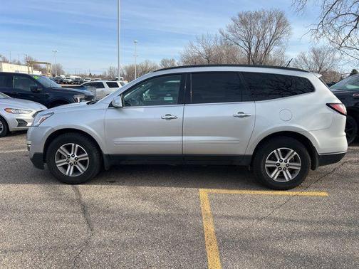 Silver Ice Metallic 2016 Chevrolet Traverse 1LT