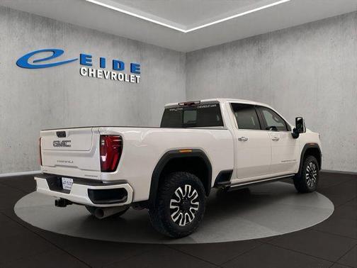 White Frost Tricoat 2024 GMC Sierra 3500 Denali