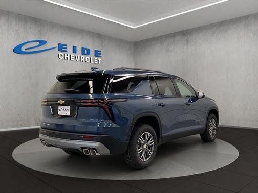 Lakeshore Blue 2026 Chevrolet Traverse LT