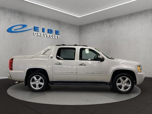 2013 Chevrolet Avalanche LTZ