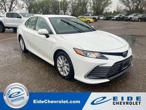 Ice Cap 2023 Toyota Camry LE
