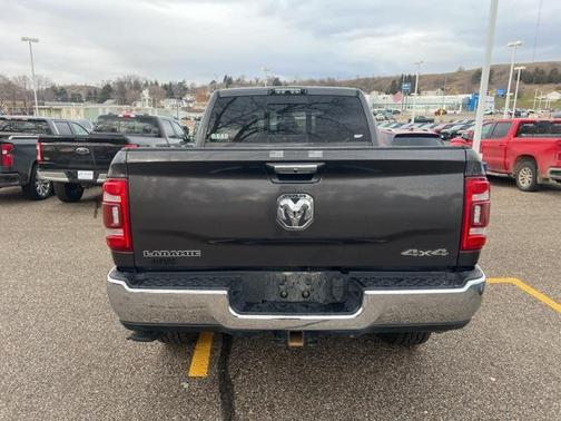 2019 RAM 2500 Laramie Crew Cab 4x4 6'4' Box