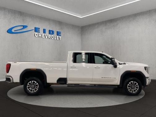 2024 GMC Sierra 3500 SLE
