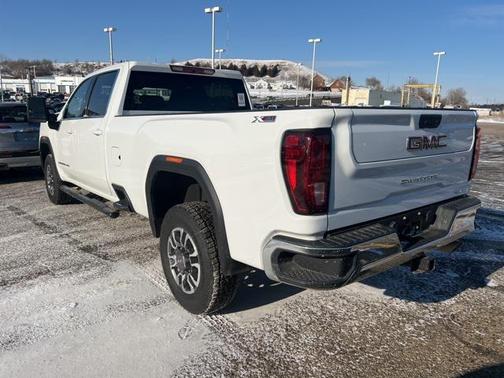 2024 GMC Sierra 3500 SLE