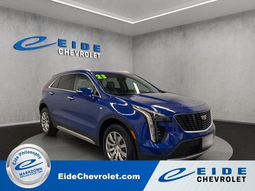 2023 Cadillac XT4 Premium Luxury
