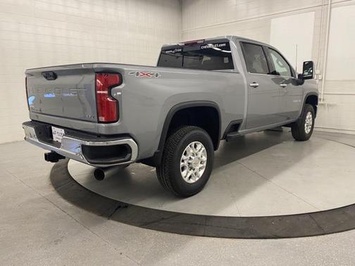 2025 Chevrolet Silverado 3500 LTZ