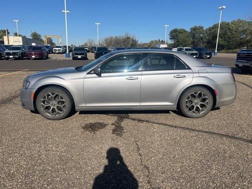 2017 Chrysler 300 S