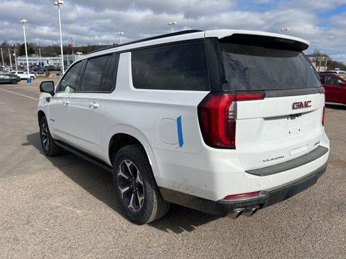 Summit White 2025 GMC Yukon XL AT4 Ultimate 4WD