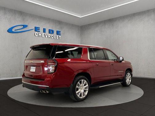 Cherry Red Tintcoat 2022 Chevrolet Suburban High Country