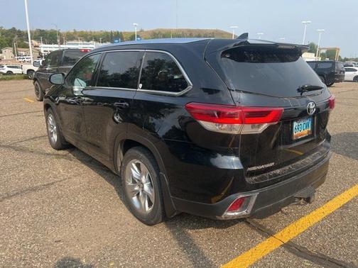 2017 Toyota Highlander Limited
