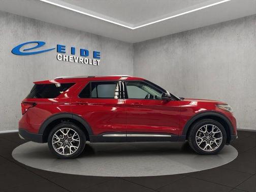 Rapid Red Metallic Tinted Clearcoat 2025 Ford Explorer Platinum
