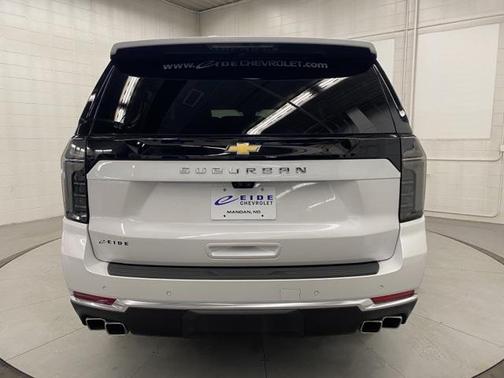2025 Chevrolet Suburban 4WD High Country