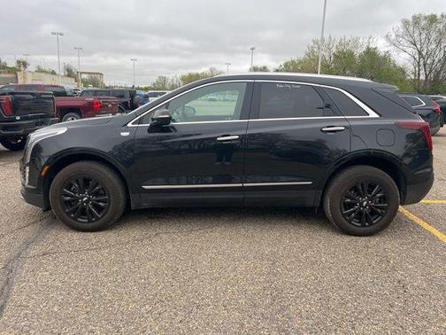 Stellar Black Metallic 2022 Cadillac XT5 Premium Luxury