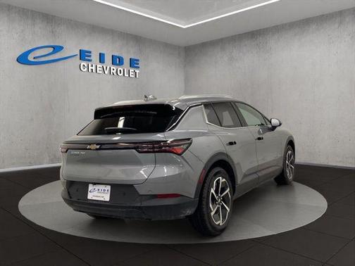 Sterling Gray Metallic 2026 Chevrolet Equinox EV LT