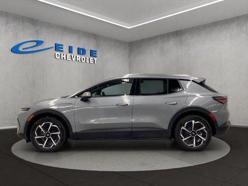 Sterling Gray Metallic 2026 Chevrolet Equinox EV LT