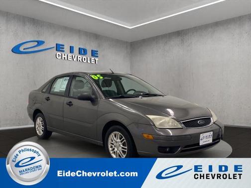 2005 Ford Focus ZX4