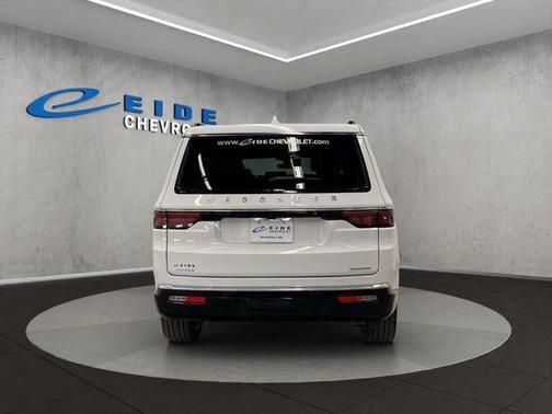 2023 Jeep Wagoneer Series II 4x4