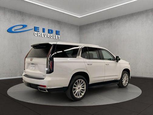 Crystal White Tricoat 2024 Cadillac Escalade Premium Luxury