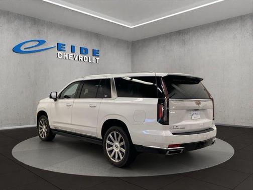 2023 Cadillac Escalade ESV Premium Luxury Platinum
