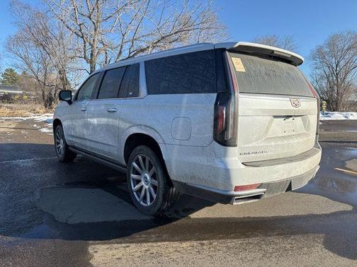 2023 Cadillac Escalade ESV Premium Luxury Platinum