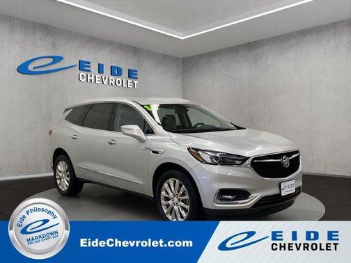 2018 Buick Enclave Essence