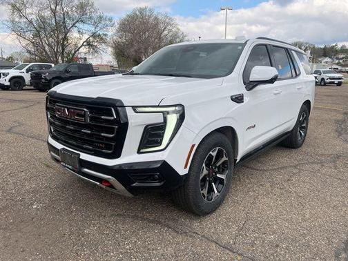 Summit White 2025 GMC Yukon AT4 4WD