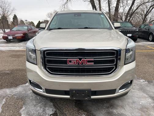 2017 GMC Yukon SLT