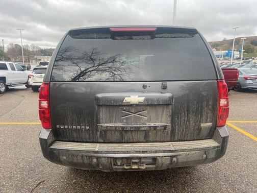 2010 Chevrolet Suburban 1500 LT