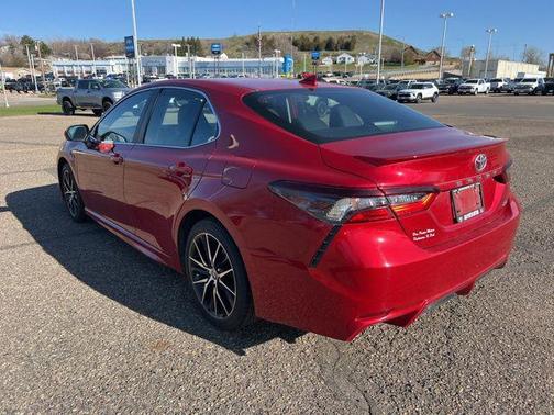 Red 2023 Toyota Camry SE