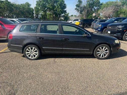 United Gray 2007 Volkswagen Passat 3.6 L 4Motion