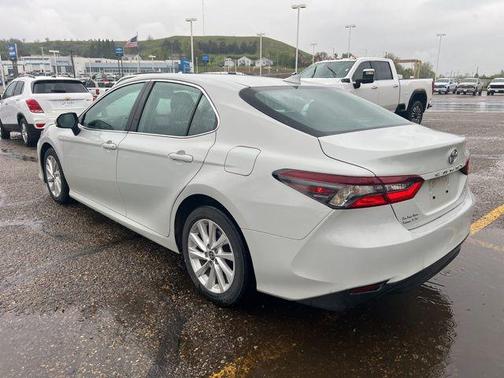 Ice Edge 2023 Toyota Camry LE