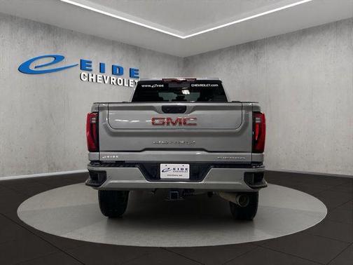 2025 GMC Sierra 3500 Denali