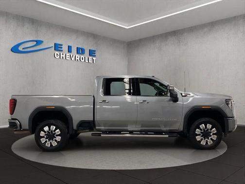 2025 GMC Sierra 3500 Denali