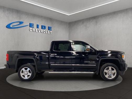 2015 GMC Sierra 2500 Denali