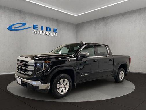 2023 GMC Sierra 1500 SLE